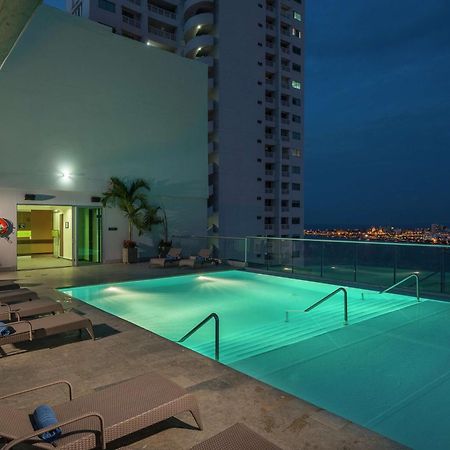 Hampton By Hilton Cartagena Hotel Esterno foto